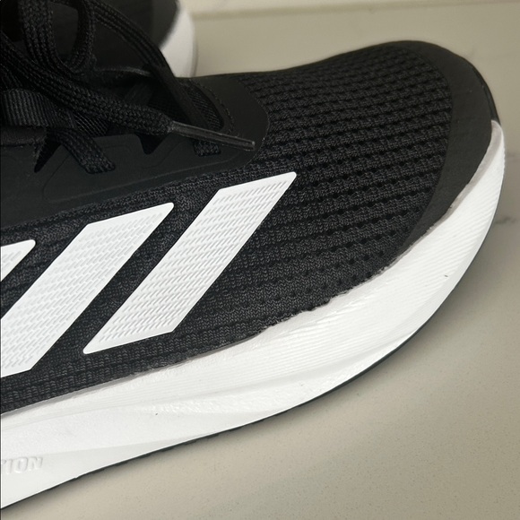Adidas Running Shoes in Black and White - Picture 4 of 5